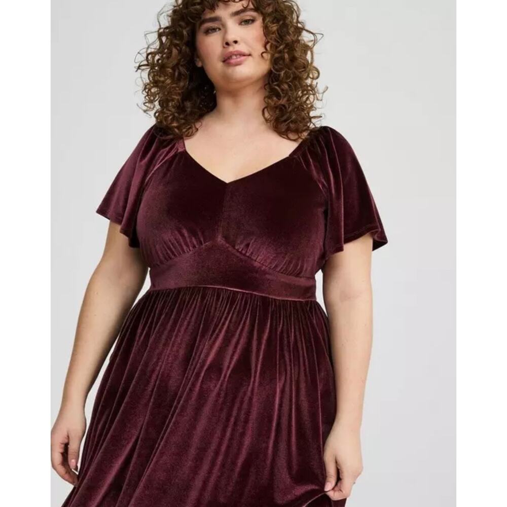 Torrid Winetasting Velvet Stretchy V-Neck Flutter Sleeve Surplice Maxi Dress 3X - Picture 5 of 13